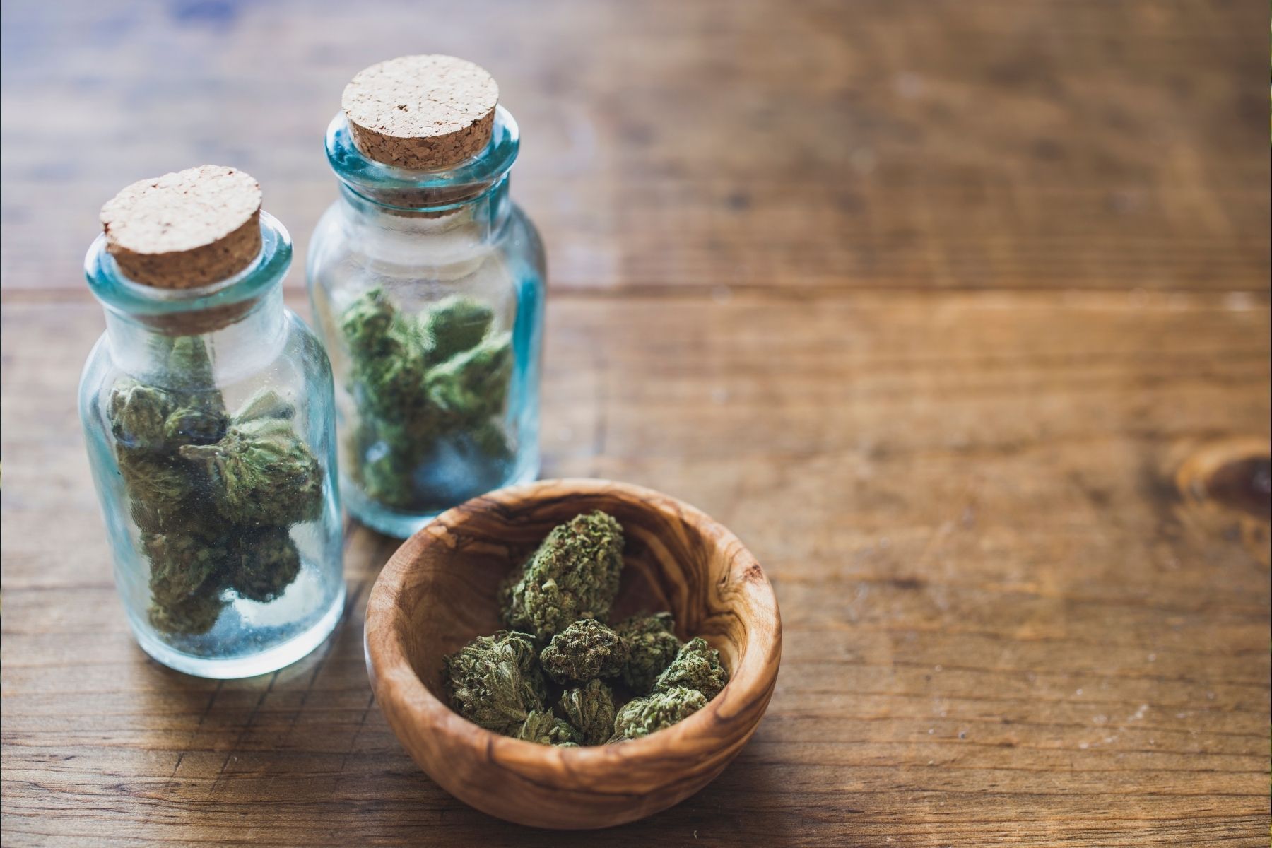 Bienêtre bienfaits légalisation légale fleur de CBD cannabis chanvre boutique en ligne blog miel au CBD huile de full spectrum