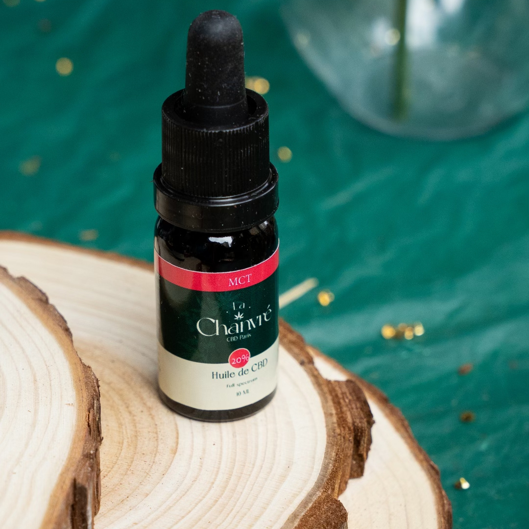 Huile de CBD : L’alliée naturelle pour retrouver équilibre et sérénité